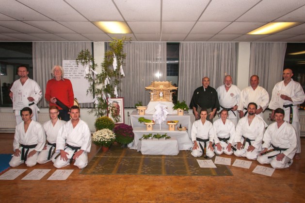 Huldiging zwarte gordels Karate in Kuringen