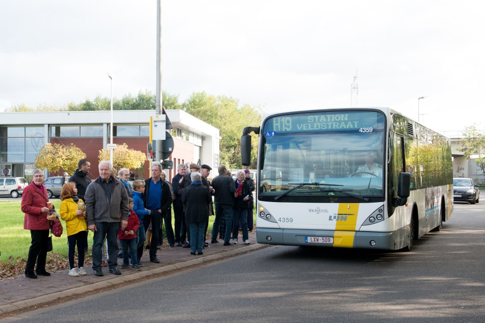 Wijk Roefselsbos in Kuringen heeft eigen bushalte in nieuwe H-Route De Lijn
