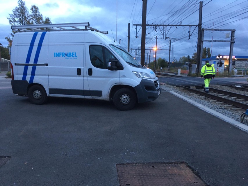 Goederenwagons botsen tegen passagierstrein in Hasselt: geen gewonden
